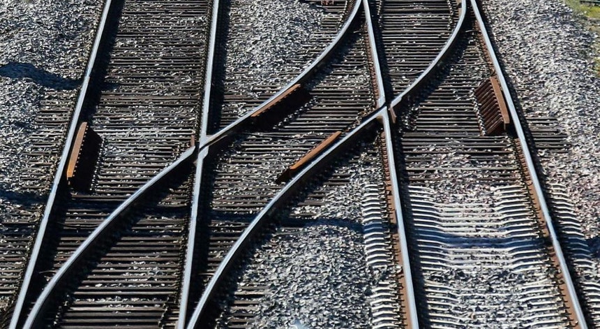 Ligação de Alta Velocidade entre Porto e Lisboa Gera Discussão Intensa