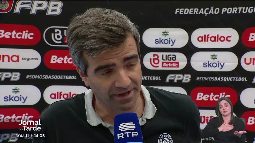 Oliveirense arranca play-offs com vitória sobre Ovarense