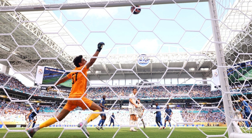 Al-Hilal desafia Real Madrid: Rúben Neves brilha no Mundial de Clubes!