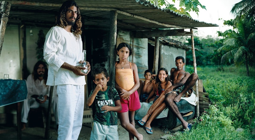 Amor que Toca: Revelando os Segredos e Beleza das Favelas do Brasil