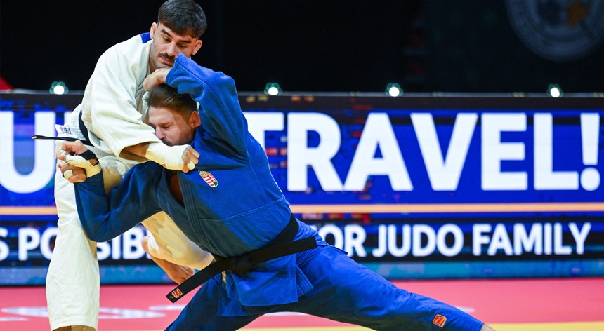João Fernando brilha e termina em nono lugar nos Mundiais de Judo na categoria -81 kg