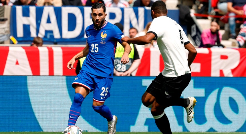 Rayan Cherki abandona o Lyon de Paulo Fonseca e rumo ao Manchester City num reforço de peso!